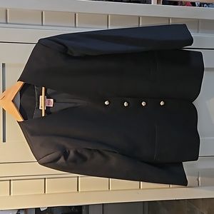 100 % Wool jacket lined with shoulder pads 4 gold button black blazer sz.12P